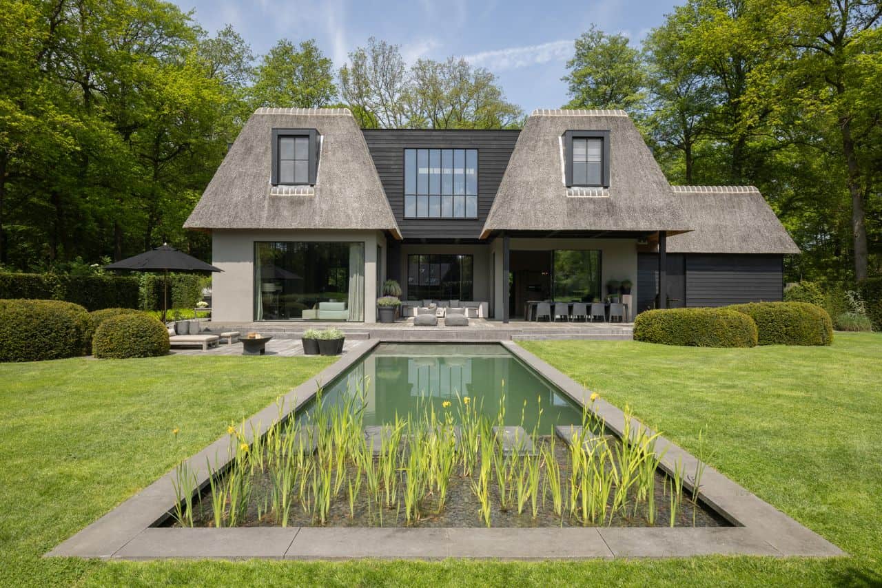 HR_4056_HCB6_LIANNE STYLING (COPYRIGHT THE ART OF LIVING-JURRIT VAN DER WAAL)_lr