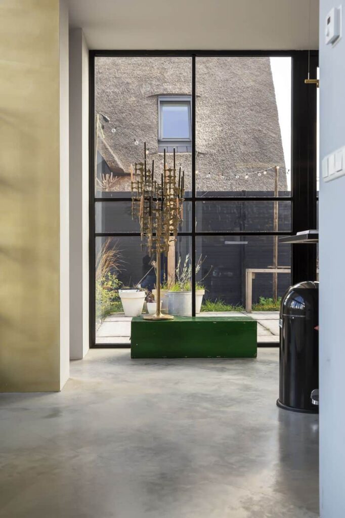 Betonvloer, beton vloer, betonnen vloer, betonvloeren, gevlinderde vloeren, gevlinderde betonvloeren