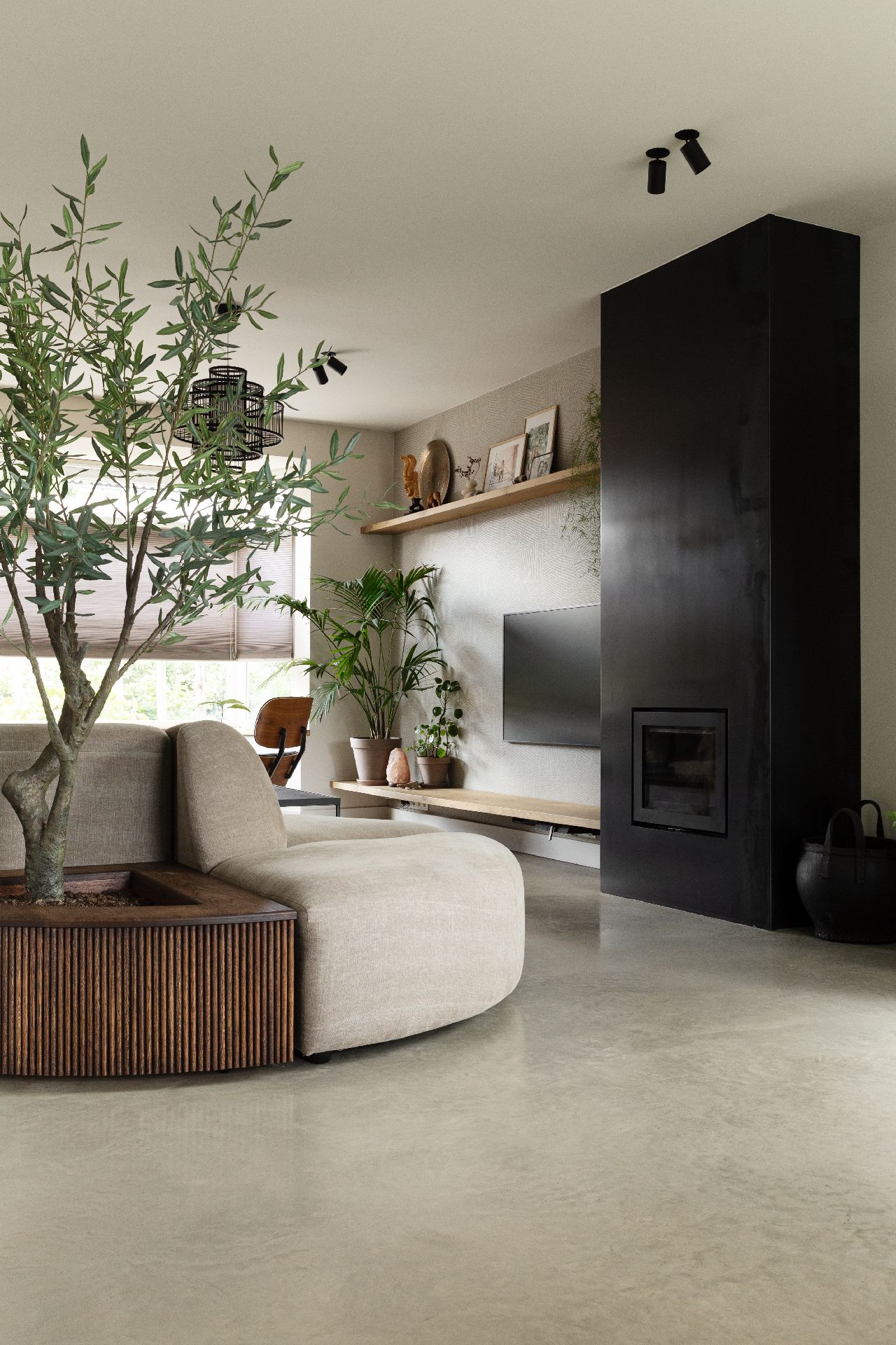 Gevlinderde woonbeton vloer Roosendaal