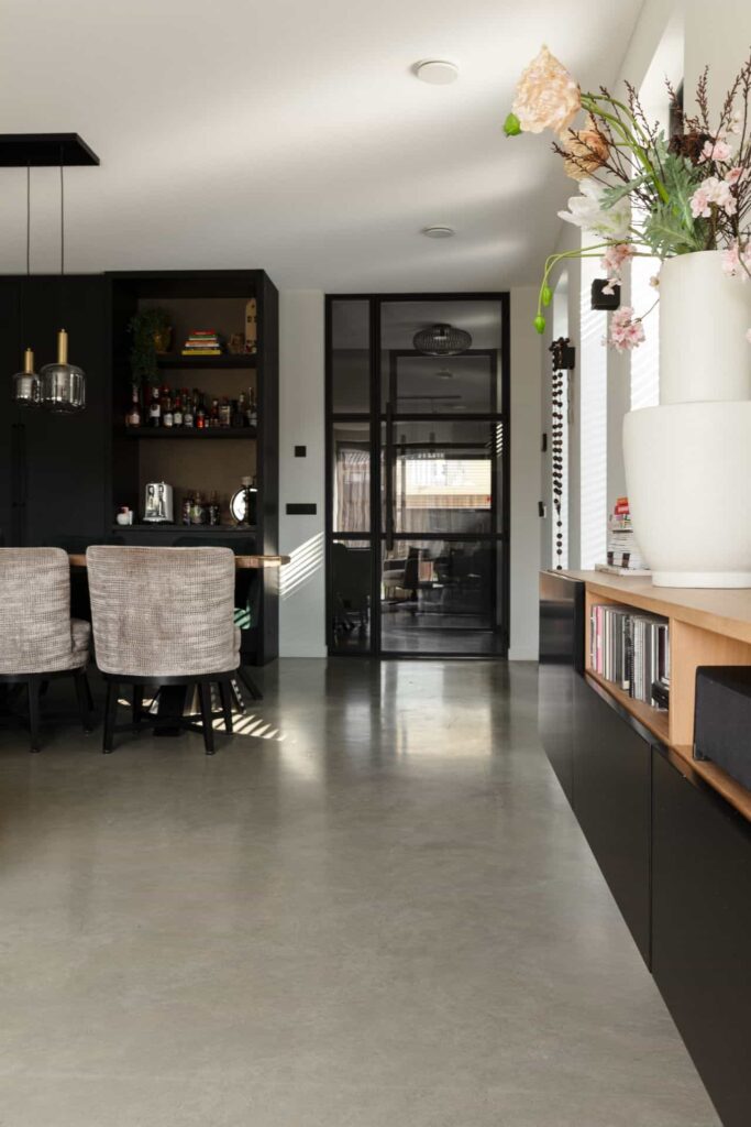 gevlinderde betonvloer cothen 2