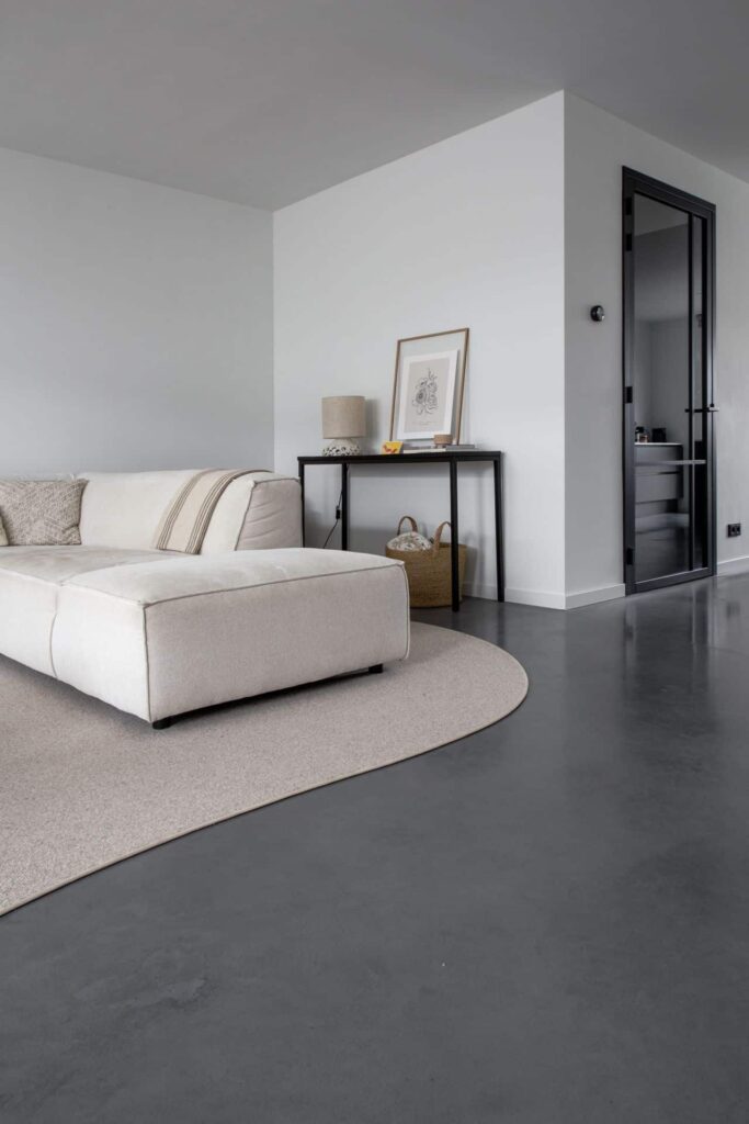 gevlinderde betonvloer heerenveen woonkamer