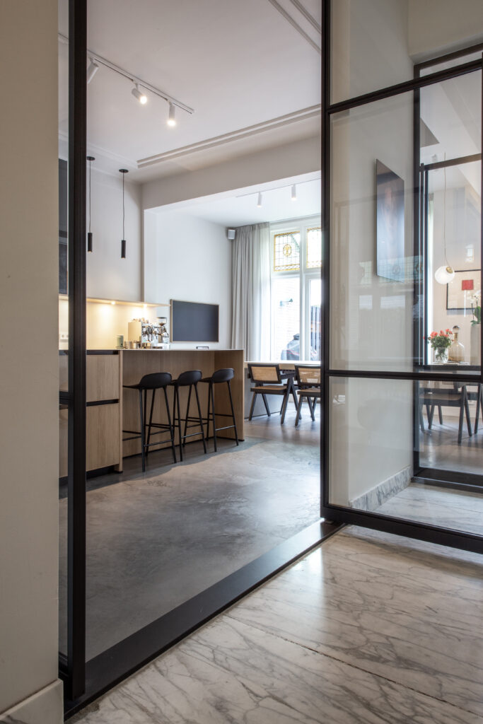 Gevlinderde betonvloer in Den Haag 2