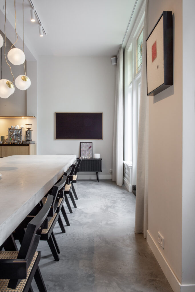 Gevlinderde betonvloer in Den Haag 4