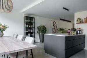 Gevlinderde betonvloer in Oss 16 lr