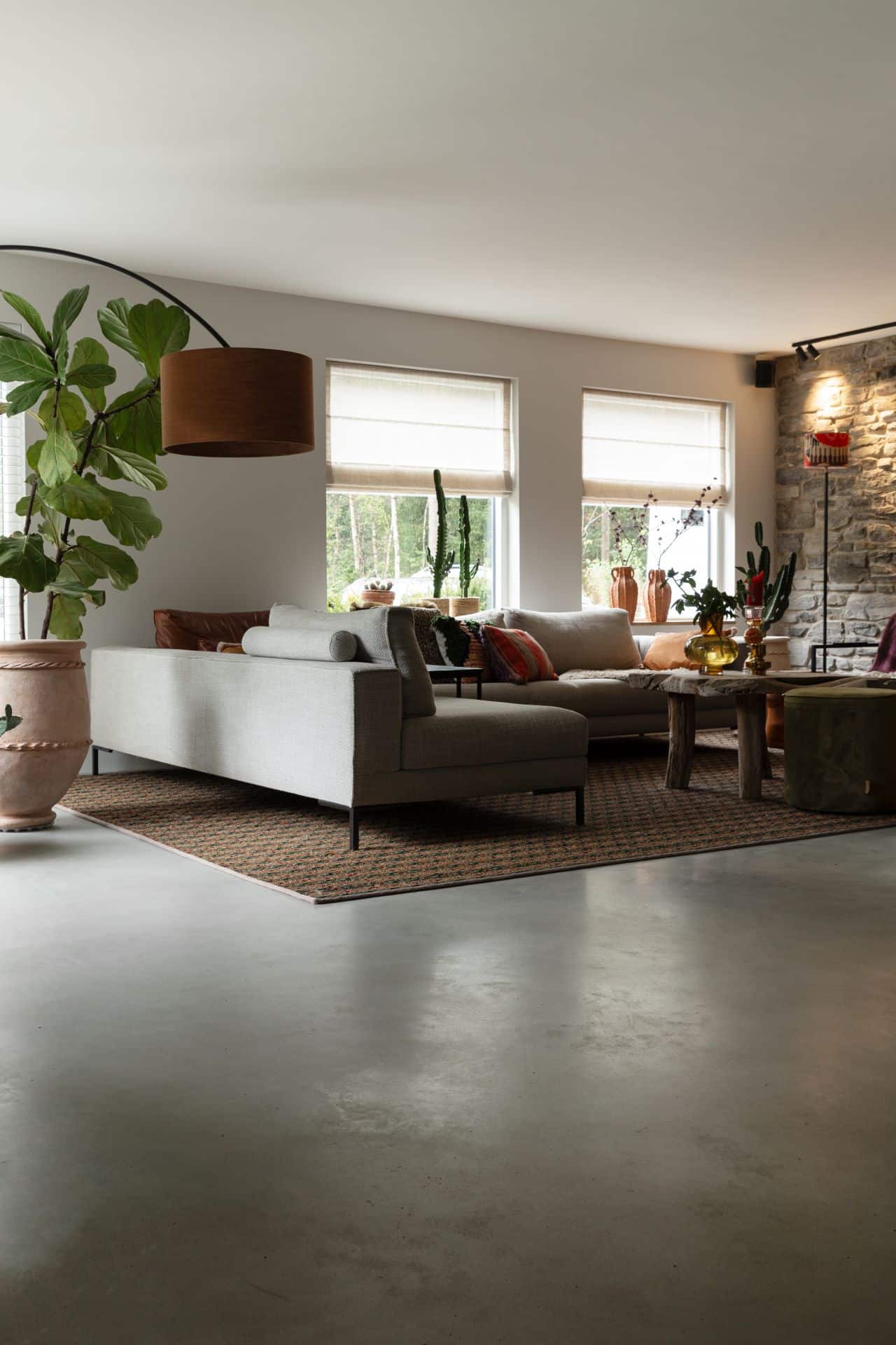 Gevlinderde woonbetonvloer terras Eerbeek 2 resultaat