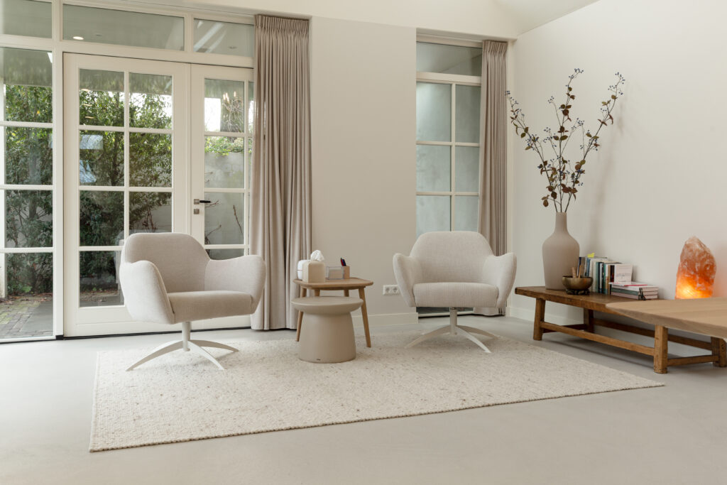 Lavasteen gietvloer in Hummelo