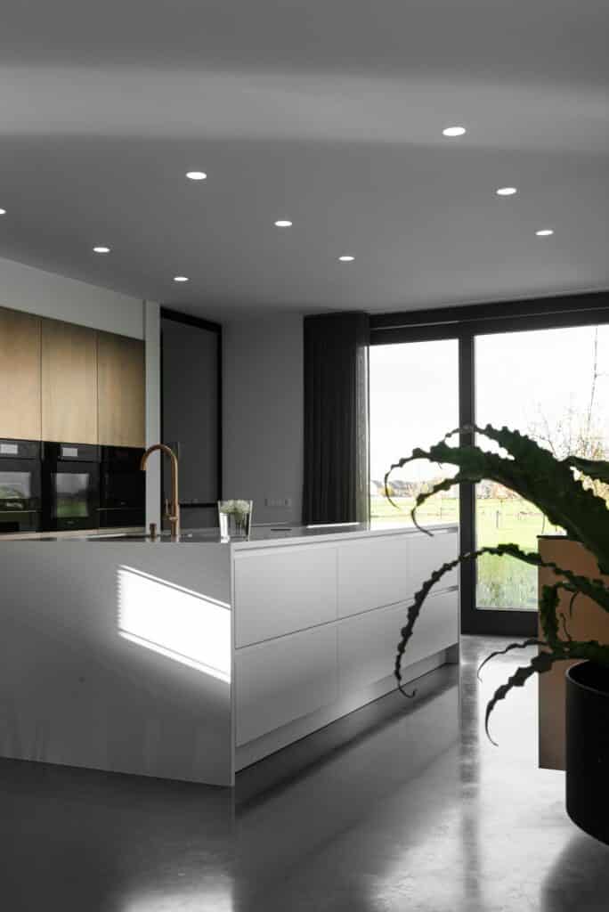 gevlinderde betonvloer en beton cire wanden bunschoten spakenburg