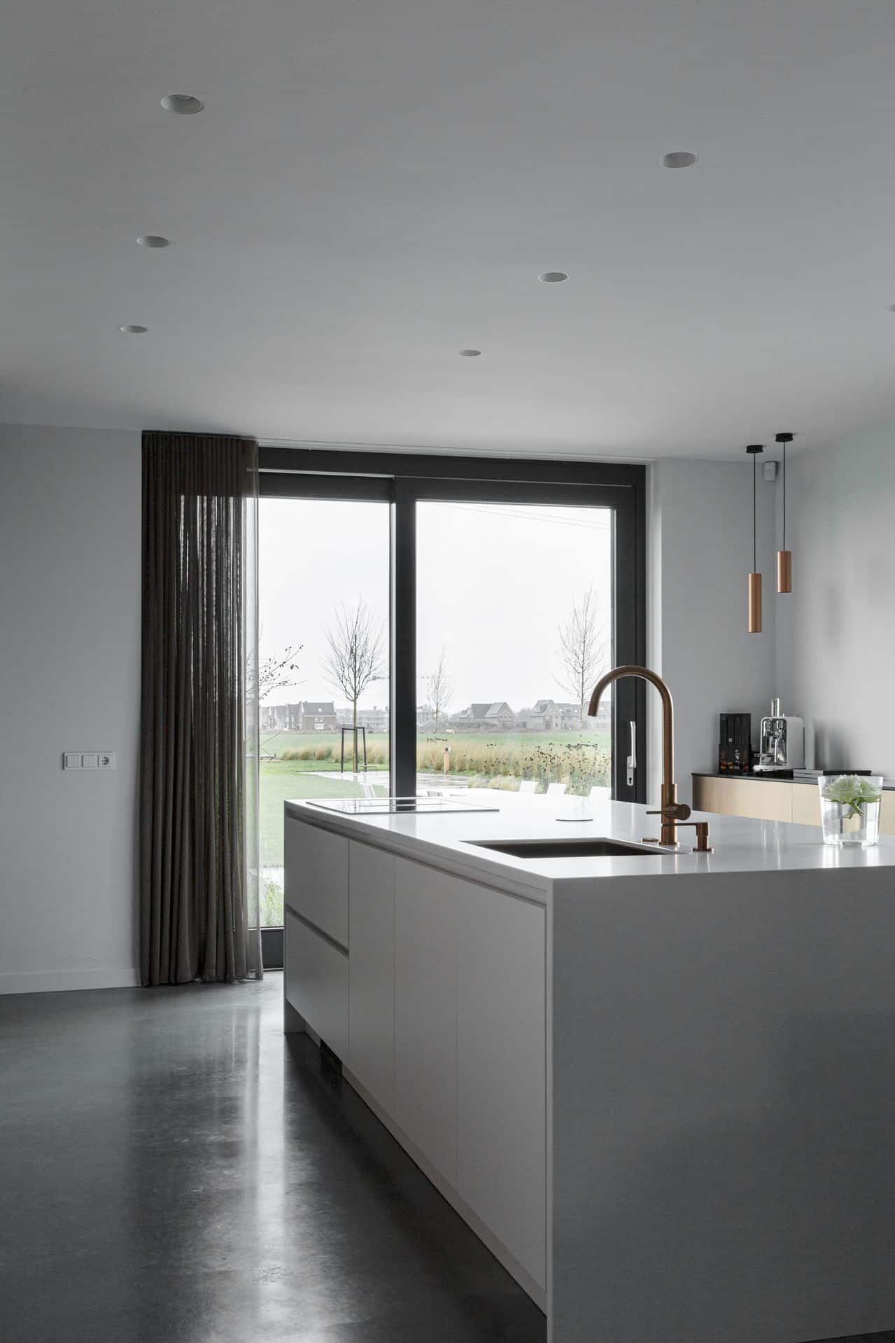 gevlinderde betonvloer en beton cire wanden bunschoten spakenburg