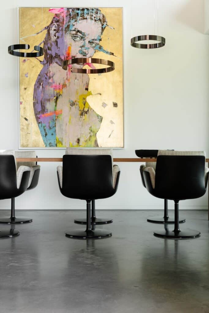 gevlinderde betonvloer eetruimte wilp