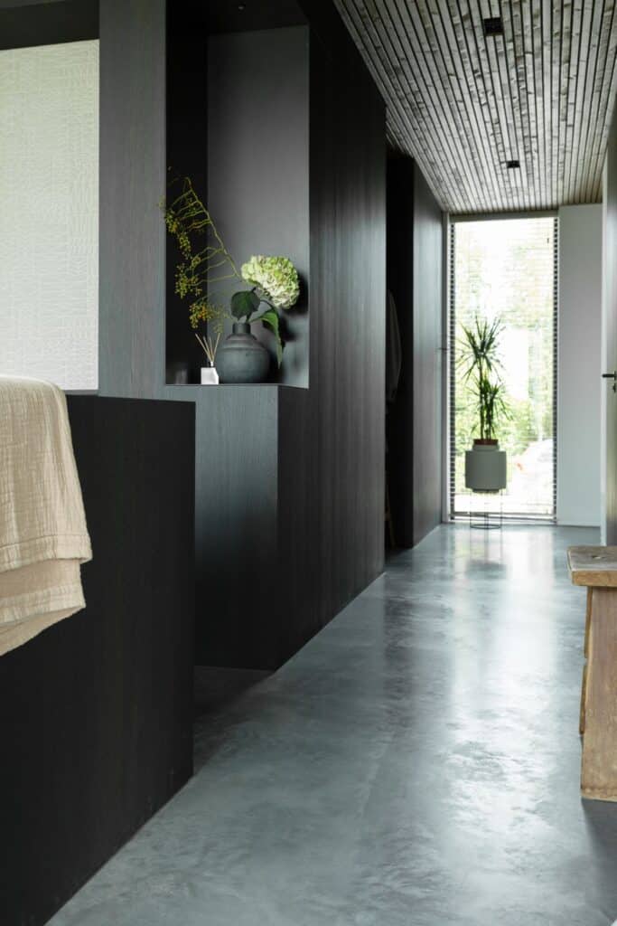 gevlinderde betonvloer hal wilp