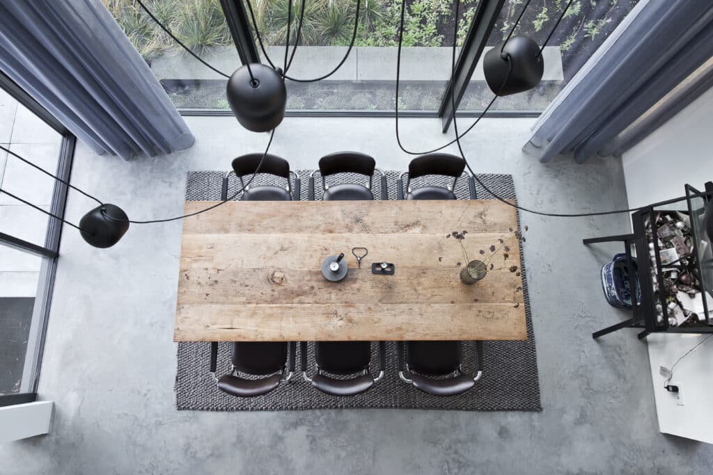 Gevlinderde betonvloer in Huizen