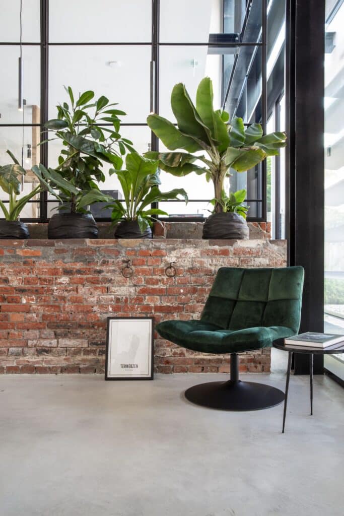 gevlinderde betonvloer kantoor terneuzen