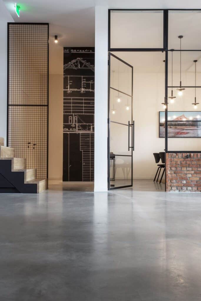 gevlinderde betonvloer kantoor terneuzen