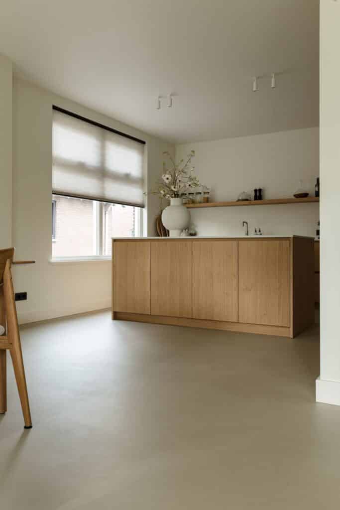 lavasteen gietvloer beige
