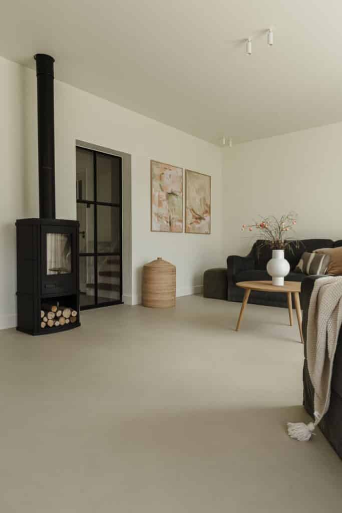 lavasteen gietvloer beige