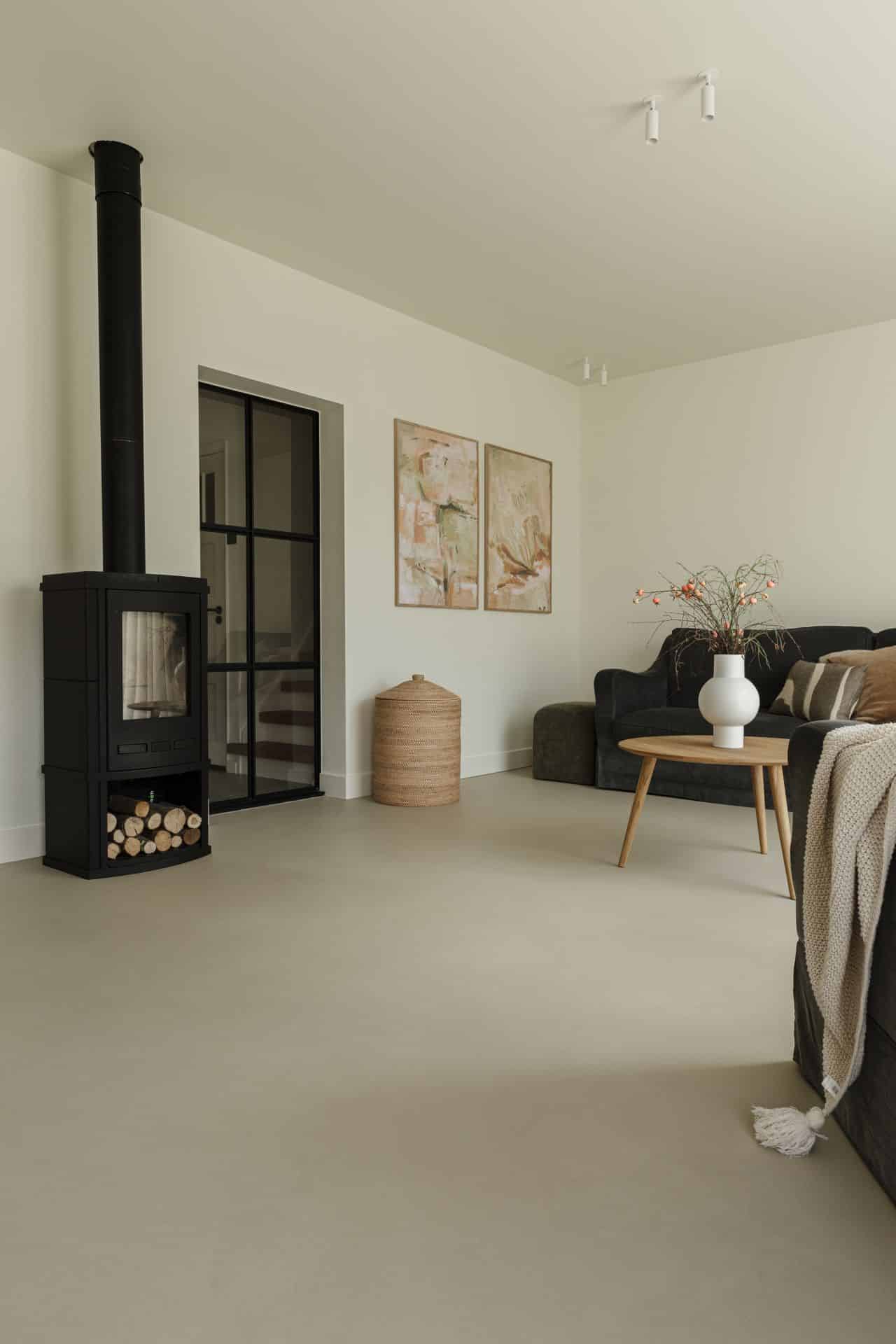 lavasteen gietvloer beige