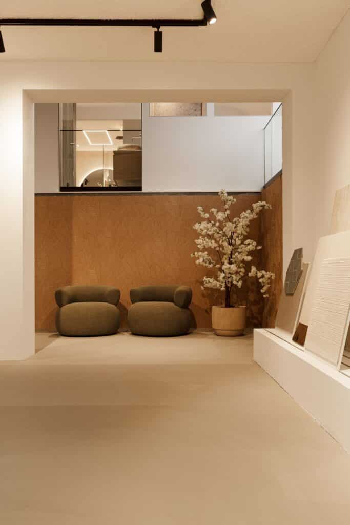 lavasteen gietvloer badkamer showroom dodewaard