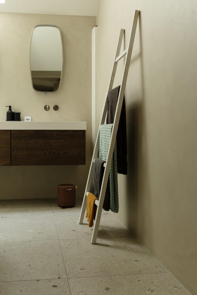 Gevlinderde woonbetonvloer + beton cire Groenekan-1