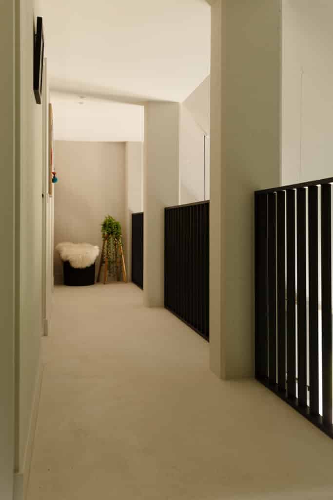 Gevlinderde woonbetonvloer + beton cire Groenekan-1