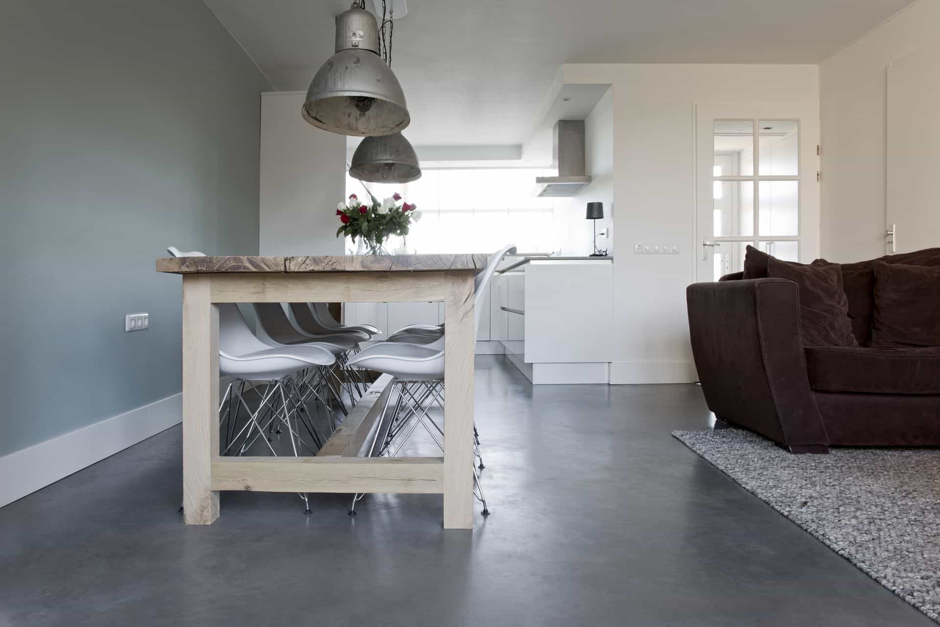 Willem Designvloeren woonkamer betonlook wanden, beton cire muren Wijchen