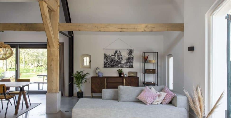 Inspiratie gevlinderde woonbeton vloer