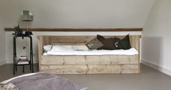 slaapkamer, betonlook woonbeton, cement, kunsthars Willem Designvloeren