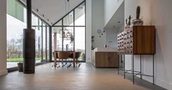 betonlook vloeren in huis